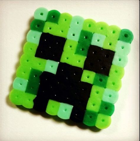 #perlerbeads #minecraft Perler Beads Minecraft Pattern, Fuse Bead Patterns Minecraft, Dhmis Perler, Minecraft Fuse Beads, Minecraft Pearl Beads, Creeper Perler Beads, 14x14 Perler Bead Patterns, Small Perler Patterns, Scene Perler Beads