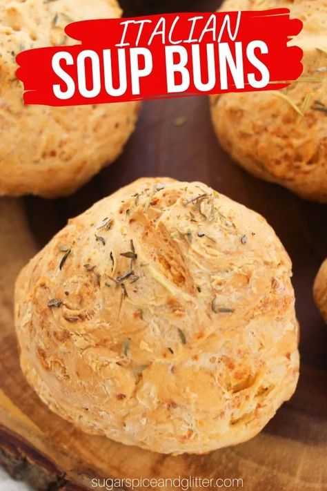 Best Bread For Soup, Bread For Soup, Soup Buns, Mac And Cheese Creamy, Soup Bread, Bun Recipes, Yeast Baking, Pretzel Buns, Homemade Potato Soup