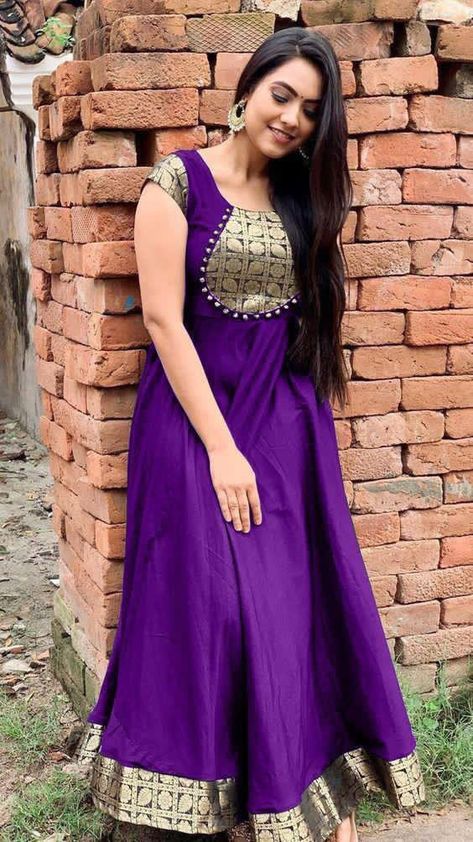 Baby Frock Design, Frock Models, डिजाइनर कपड़े, Indian Gown, Simple Frock Design, Long Frock Designs, Long Gown Design, Simple Frocks, New Saree Blouse Designs