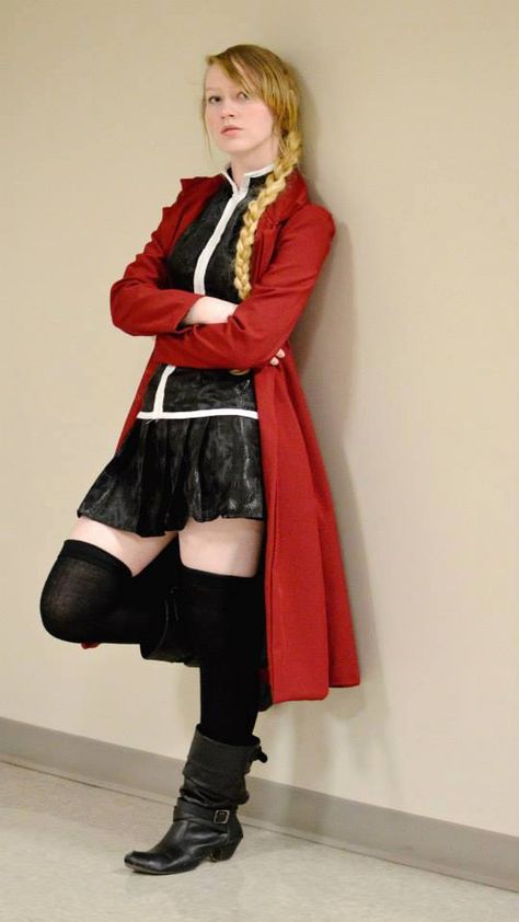 Female Edward Elric, Genderbent Cosplay, Edward Elric Cosplay, Mad Scientist Costume, Female Sith, Fullmetal Alchemist Cosplay, Punk Disney, Alphonse Elric, Awesome Cosplay