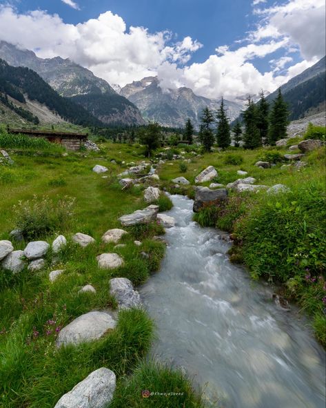 Serai , Mankial - Swat Valley Nature Pakistan, Pakistan Photography, Picture Travel, Swat Valley, Peaceful Nature, Good Morning Image Quotes, Adventure Aesthetic, Good Morning Images, Morning Images