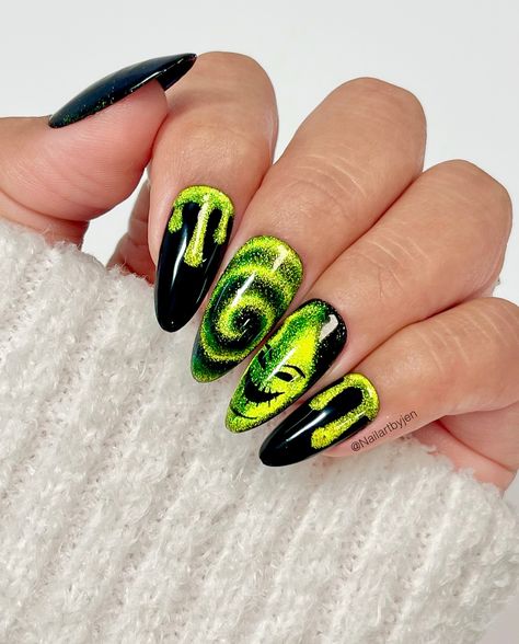 Neon Glazed Oogie Boogie nails 💚🕸️🪲 by @nailartbyjen ⁠ Follow her for more nail inspo 💕😍 and show your love in the comment👇 Oogie Boogie Nails, November Nails, Oogie Boogie, Acrylic Nail Designs, Nail Inspo, Almond, Cute Nails, Acrylic Nails, Nail Designs