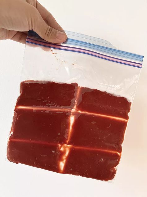 Viral TikTok Hack For Storing Leftover Tomato Paste Freezing Tomato Paste, How To Freeze Tomato Paste, Uses For Tomato Paste, Freeze Tomato Paste, Leftover Tomato Paste, Homemade Tomato Paste, How To Store Tomatoes, Freezing Tomatoes, Freezing Leftovers