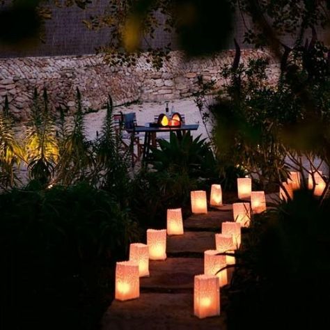 lighting design for outdoor stairs and yard landscaping Paper Bag Lanterns, Walkway Lights, Japanese Lanterns, Outdoor Garden Lighting, Outdoor Stairs, Lighting Concepts, Backyard Lighting, Most Beautiful Gardens, Pathway Lighting