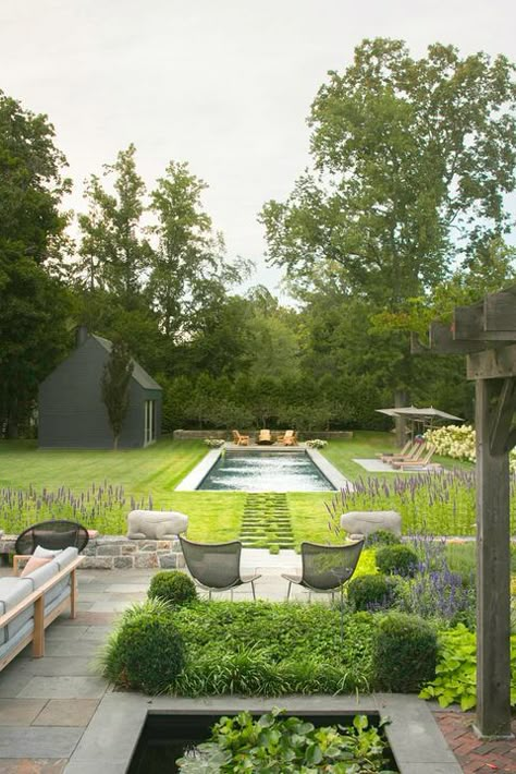 Natural Swimming Ponds, Swimming Pool Landscaping, Pool Landscape Design, Round Pool, Swimming Pond, Small Pool Design, Rectangular Pool, Pool Landscape, Pools Backyard