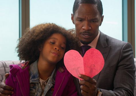 Deadline's Pete Hammond has a few hard knocks to dish out on the latest film version of Broadway musical, 'Annie.' Guess there'll always be tomorrow.  http://deadline.com/2014/12/annie-review-movie-jamie-foxx-quvenzhane-wallis-1201327279/ Annie 2014, Annie Movie, Famous Black People, Quvenzhané Wallis, Jamie King, Freddie Highmore, Movies 2014, Rose Byrne, Family Films