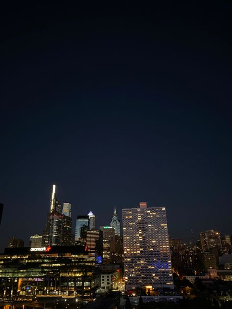 Philadelphia Aesthetic, City View Night, Philadelphia Skyline, Y2k Background, Urban Aesthetic, Wallpaper For Your Phone, Photography Wallpaper, City Aesthetic, City View