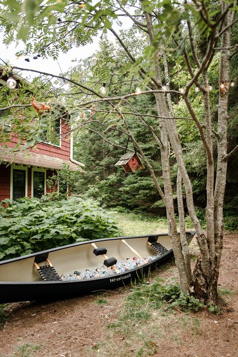 Canoe with ice and bottled drinks inside. Craftsman Mansion, Yard Aesthetic, Lutsen Minnesota, Cottagecore Wedding, Minnesota Lake, Drink Cooler, Grand Marais, Party Inspo, Coastal Wedding