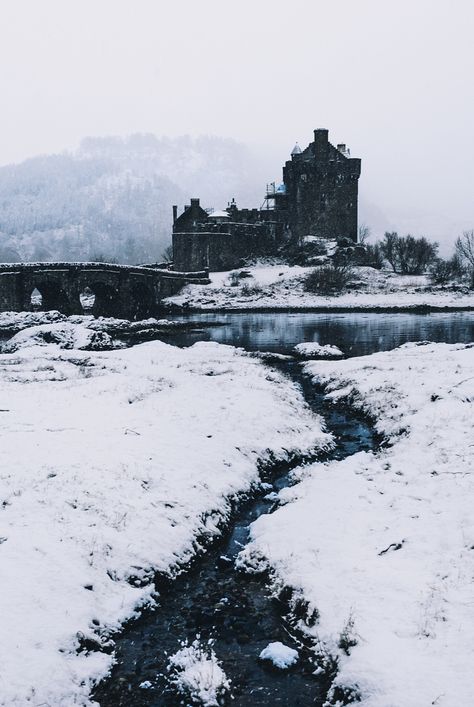 Scottish Winter, Targaryen Aesthetic, Winter Love, Gothic Aesthetic, Winter Scenery, Winter Aesthetic, Winter Is Coming, The Snow, Dark Fantasy