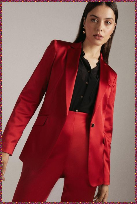 Red Pants Black Blazer, Christmas Suits Women, Women Wedding Suit, Red Pantsuit, Prom 2022, Satin Suit, Suit Ideas, 21 Birthday, Trouser Suit