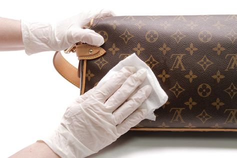 how to clean louis vuitton monogram canvas How To Clean Louis Vuitton Purse, Vintage Louis Vuitton Handbags, Tas Lv, Handbag Care, Lv Handbag, Louis Vuitton Taschen, Sac Louis Vuitton, Pre Owned Louis Vuitton, Louis Vuitton Purse