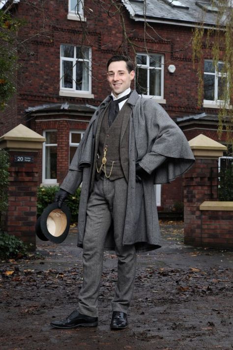 Victorian Coats Men, 1900s Fashion Male, Old Fashioned Clothes Men, Gentleman Aesthetic Outfit, Whodunnit Party, Victorian Male Outfit, Edwardian Fashion Male, Party Clothes Men, Victorian Outfit Men