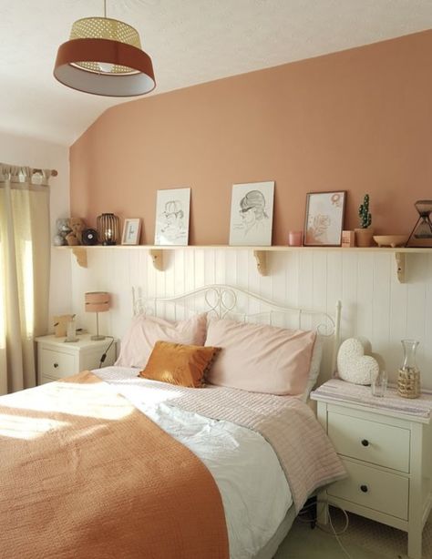 Burnt Orange Pink Bedroom, Peach Theme Bedroom, Rust Pink Yellow Bedroom, Peach Room Ideas Bedroom, Peach Color Scheme Bedroom, Rose And Terracotta Bedroom, Peach Beige Bedroom, Pink And Orange Accessories, Blush And Orange Bedroom