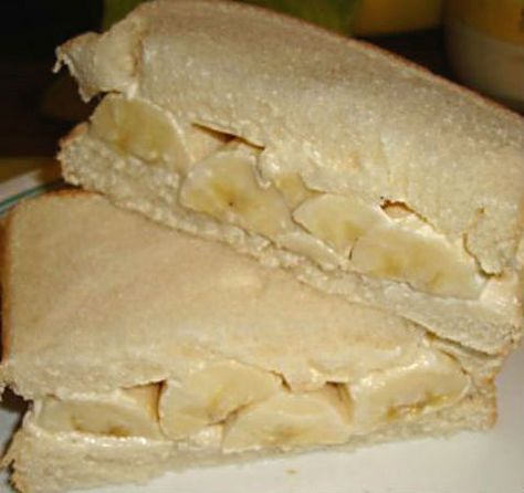 11 weird food combinations Alabamians eat: Banana-and-mayonnaise sandwich.  Yep, grew up eating these. Banana And Mayo Sandwich, Crazy Food Combinations, Weird Snack Combinations, Weird Food Combinations, Mayonnaise Sandwich, Food Combos, Mayo Sandwich, Sugar Fruit, Banana Sandwich