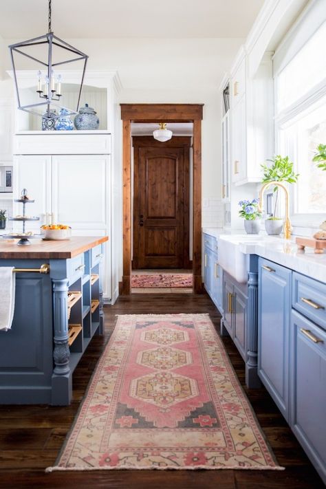 House #7 Update: First Look at the Exterior & Design Thoughts Blue Kitchen Designs, Modern Farmhouse Kitchen Decor, Classic Kitchen, Home Luxury, Kitchen Farmhouse, Farmhouse Interior, Interior Modern, Modern Farmhouse Kitchens, Blue Kitchens