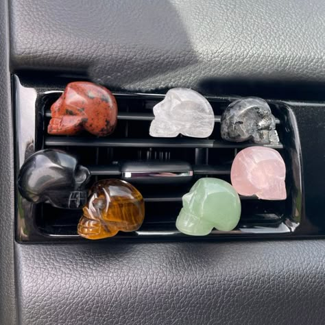 2MM  Crystal Skull Car Accessory for Car Vent Car and Air Conditioner Vent Decoration Office Home Decor for Men/Women New Driver Gifts Car Decorations Interior Grunge, Skull Car Accessories, Dark Car Decor, Witchy Car Interior, Goth Car Ideas, Horror Car Accessories, Emo Car Interior Ideas, Trippy Car Decor, Halloween Car Decorations Interior