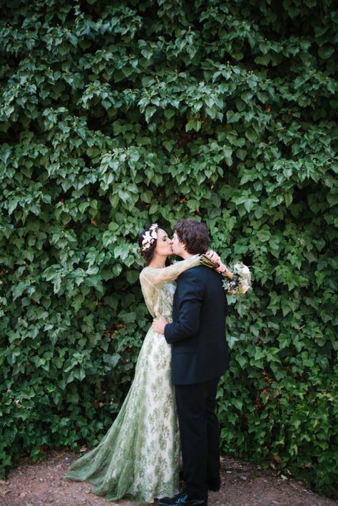 Vintage Green Wedding Dress, Green Tulle Wedding Dress, Green White Wedding Dress, White Forest Green Wedding Dress, Wedding Dress Green Embroidery, Wedding Dress With Green Embroidery, Wedding Dress With Green Detail, White And Green Weddinb Dress, Traditional Light Green Wedding Dress