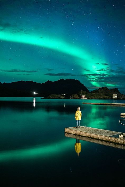 Blogger Bella Bucchiotti of xoxoBella.com shares 15 photos to make you want to travel to Norway. Travel With Boyfriend, Nordic Vacation, Rich Couple, Northern Norway, Visit Norway, Travel Photography Tips, Norway Travel, With Boyfriend, The Aurora