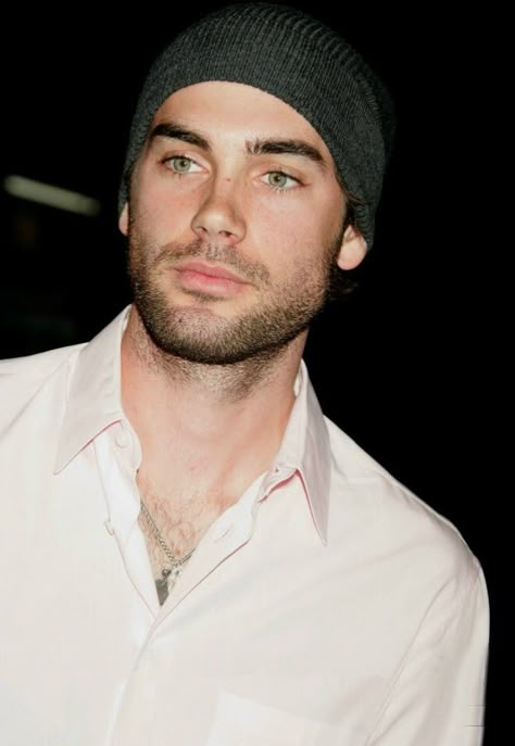 well hello there stud muffin - Drew Fuller Drew Fuller, Strong Woman Tattoos, Beautiful Women Quotes, Handsome Men Quotes, Men Quotes Funny, Beautiful Tattoos For Women, Army Wives, Handsome Arab Men, Stud Muffin