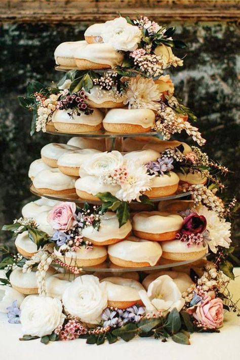 Donut Wedding Cake, Donut Wedding, Event Planning Guide, Donut Tower, Wedding Dessert Ideas, Cake Alternatives, Dessert Alternatives, Wedding Donuts, Wedding Cake Alternatives