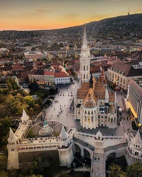 Budapest Beaux Arts Architecture, Fisherman's Bastion, Budapest City, Hungary Travel, Budapest Travel, Bratislava Slovakia, Voyage Europe, Budapest Hungary, Tallinn