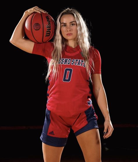 Womens Basketball Photoshoot, Womens Basketball Media Day Poses, Basketball Poses For Pictures Women, Cute Basketball Poses, Basketball Photoshoot Poses, Senior Basketball Banner Poses, Basketball Pose Ideas, Basketball Pictures Ideas, Senior Banner Ideas Basketball