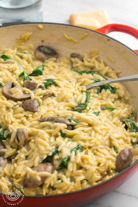 Recipes Using Mushrooms And Spinach, Orzo Spinach Mushroom, Orzo Pasta Recipes Vegetarian, Mushroom Asparagus Orzo, Orzo Recipes Mushroom, Orzo Mushroom Spinach, Mushroom Orzo Risotto, Spinach Mushroom Orzo Recipes, Risoni Pasta Recipes