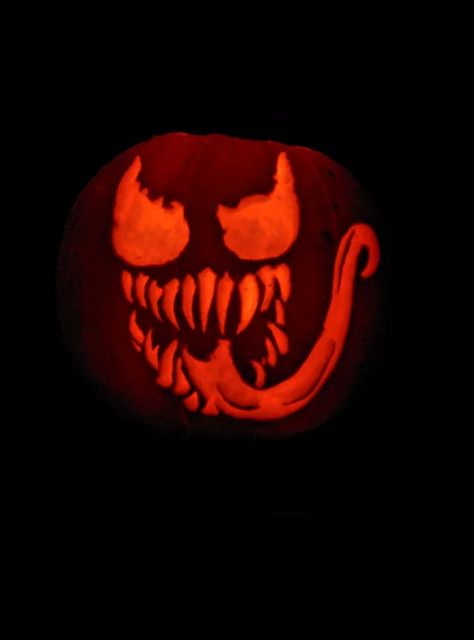 Thor Pumpkin Carving, Pumkin Carving Ideas Scary, Spooky Pumpkin Carving Ideas Creative, Pumpkin Carving Ideas Spiderman, Pumpkin Carving Ideas Venom, Scary Movie Pumpkin Carving Ideas, Grinch Pumpkin Carving, Cool Pumpkin Carving Ideas Creative, Evil Pumpkin Carving