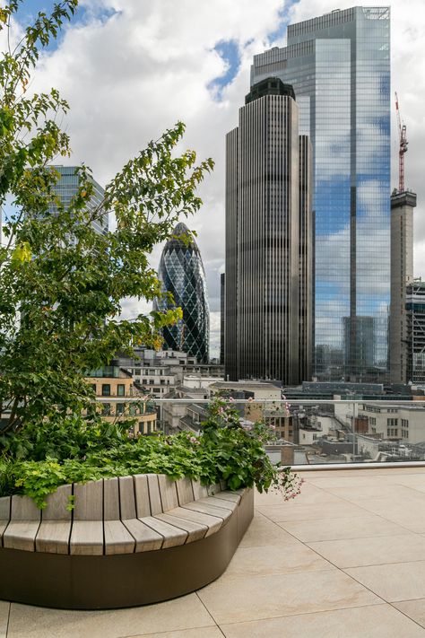 Awarding-winning Central London Roof Terraces 📍 60 London Wall, London, UK. Roof Terraces, Corten Steel Planters, Urban Gardens, London Wall, Steel Planters, Office Staff, Support Structure, National Theatre, High Expectations