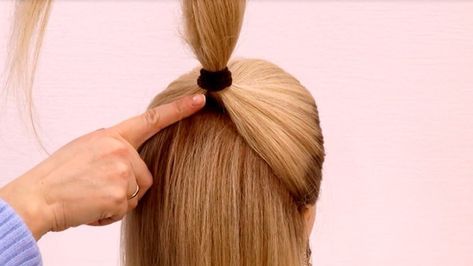 Casual Up Dos For Medium Hair, Updo For Thick Medium Hair, Hair Hacks Medium Length, Formal Updos For Medium Length Hair Easy, Hair Half Up Tutorial, Easy Half Up Half Down Hair For Medium Length, Medium Length Hair Dos Easy, Easy Hair Dos For Medium Hair, Hair Updos Easy Medium Length