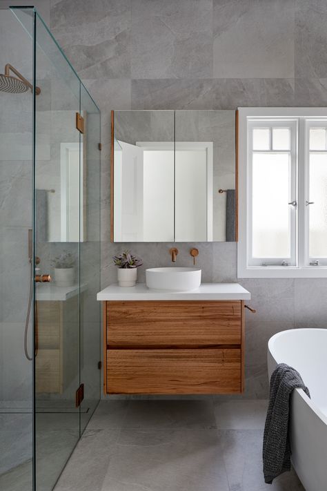 Keon House - Contemporary - Bathroom - Melbourne - by Demardi. | Houzz AU Contemporary Grey Bathrooms, Floating Vanity Bathroom, Grey Bathrooms Designs, Gray And White Bathroom, Bathroom Vanity Sizes, Modern Small Bathrooms, Gray Bathroom, Floating Bathroom Vanity, Vanity Design