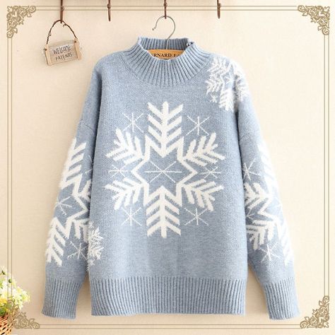 Attractive Christmas Crochet Sweater Design Ideas 2023 Blue Diamond Sweater, Blue Snowflake Sweater, Christmas Sweaters Aesthetic, Christmas Crochet Sweater, Sweater Design Ideas, Snowflake Clothes, Blue Christmas Sweater, Christmas Sweater Outfits, Crochet Sweater Design