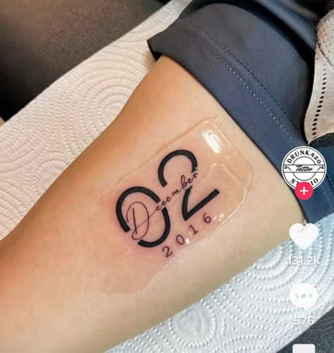 73735bab-f22a-4117-a820-4f5a2fe0631d Mutterschaft Tattoos, Tattoos Infinity, Tasteful Tattoos, Dope Tattoos For Women, Wrist Tattoos For Women, Unique Tattoo Designs, Classy Tattoos, Discreet Tattoos, Elegant Tattoos