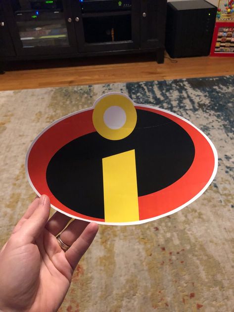 Incredibles Logo Printable, Elastigirl Costume Diy, Super Hero Costumes Diy, Mrs Incredible Costume Diy, Mr And Mrs Incredible Costume, Diy Incredibles Costume, Incredibles Costume Diy, The Incredibles Halloween Costume, Easy Superhero Costumes