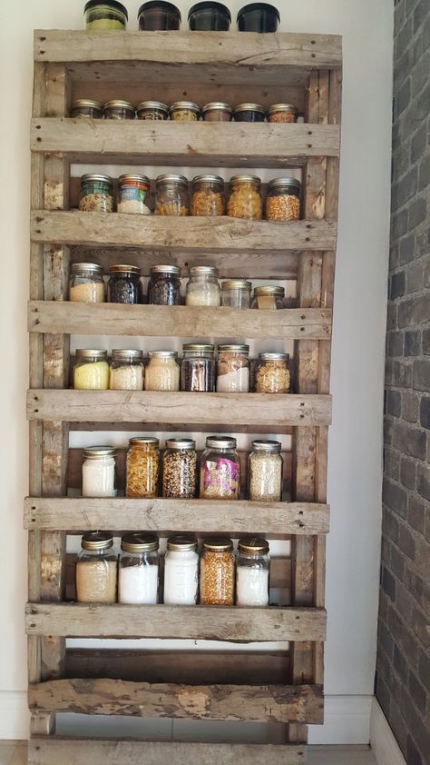 Glass Jars Storage Ideas, Farmhouse Spice Cabinet, Seasonings Storage Ideas, Mason Jar Storage Shelves, Mason Jar Cabinet, Mason Jar Shelf Kitchen, Mason Jar Seasoning Storage, Mason Jar Display Ideas, Mason Jar Shelves