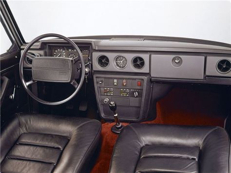 Inside Car, Volvo 240, Volvo Cars, Luxe Interiors, Classic Porsche, Concept Car, German Cars, Car Tuning, Wagons