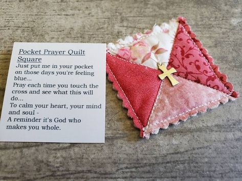 Pocket Prayer Quilt, Prayer Crafts, Prayer Quilt, Pocket Prayer, Prayer Gifts, Prayer Shawl, Free Gift Tags, Miniature Quilts, Patch Quilt