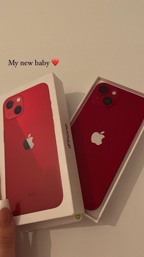 Iphone 13 Red, Iphone 13 Aesthetic, Iphone 11 Aesthetic, Iphone Obsession, Aesthetic Phone Case, Birthday Wishlist, Apple Phone, Apple Accessories, New Phones