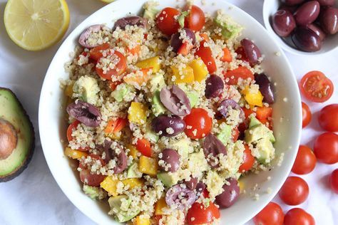 Tossed quinoa + olive salad with avocado and tomato | Liezl Jayne Liezel Jayne Recipes, Liezl Jayne, Salad Recipes For Parties, Avocado And Tomato, 400 Calorie Meals, Body Guide, Salad Recipes Healthy Easy, Healthy Lunch Dinner, Salad With Avocado