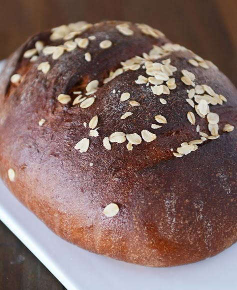 Bread Restaurant, Molasses Bread, Peasant Bread, Pane Dolce, Loaf Of Bread, Kitchen Cafe, Bread Machine Recipes, Easy Delicious Recipes, Bread Machine