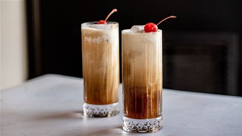 Give your White Russian a Colorado Bulldog makeover by adding one ingredient to the easy recipe — cola. This float-like drink takes just 3 minutes to make. Paralyzer Drink, Paralyzer Drink Recipe, Bulldog Recipe, Colorado Bulldog, Paralyzer, Ice Cream Float, Strong Drinks, After Dinner Drinks, Ice Cream Floats