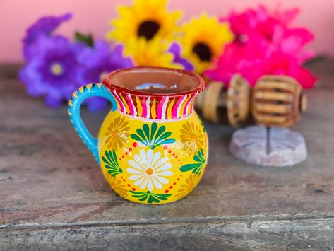 Hand painted Clay Coffee Cup Painted all the way around the cup Fiesta Ware Kitchen, Clay Coffee Cup, Mexican Pottery Decor, Mexican Coffee, Coffee Cup Art, Bottle Brush Christmas Trees, Mexican Ceramics, Painted Clay, Fiesta Decorations