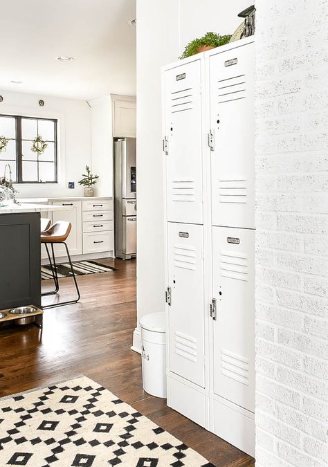 Painted Mudroom, Mudroom Addition, Vintage Leather Chairs, Locker Ideas, Vintage Lockers, Mudroom Lockers, Mudroom Decor, Metal Lockers, Funky Junk