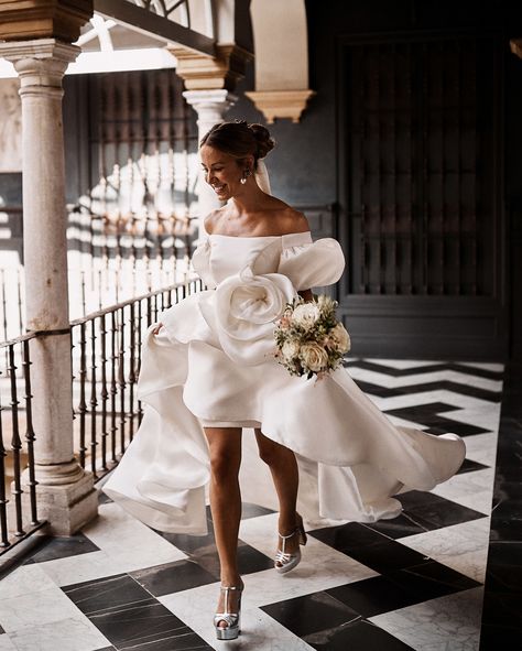 This couple unexpectedly mixed revelry and relaxation for their destination celebration. #Wedding #WeddingIdeas #WeddingInspiration #Edgy #Fashionable #HighFashion #Fall #Winter #Destination | Martha Stewart Weddings - A High-Fashion, High-Energy Wedding in Seville, Spain Wedding Dresses High Low, Fun Wedding Shoes, Short Wedding Dresses, White Wedding Dress, Martha Stewart Weddings, Wedding Chicks, Mini Robes, Going To The Chapel, Short Wedding Dress