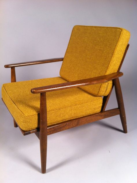 Retro Wooden Chair, 70s Chair, 70s Furniture Accent Chairs, Woodworking Plans For Beginners, 70s Chairs, 60s Chair, 60s Armchair, Orange Mid Century Chair, Wood Working Projects