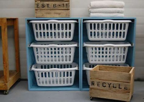 Build Stackable Laundry Basket Storage Rental Organization, Laundry Basket Dresser, Stackable Laundry, Gym Basement, Room Diys, Diy Laundry Basket, Home Gym Basement, Laundry Tips And Tricks, Indoor Drying