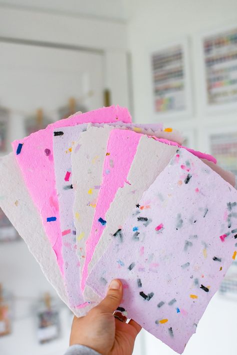 handmade confetti paper Handmade Paper Ideas, Paper Making Ideas, Cricut Confetti, Diy Kid Gifts, Easy Packaging Ideas, Paper Making Diy, Crafts To Gift, Crafts For Kids To Sell, Paper Decor Ideas