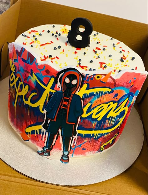 #milesmorales #milesmoralsscake #intothespiderverse #intothespiderversecake #noexpectatioms #cake #buttercreamcake Miles Morales Birthday Cake, Miles Morales Cake, Spiderman Cake Birthday, Miles Morales Birthday, Spider Man Cupcakes, Man Cupcakes, Spiderman Birthday Cake, Whiskey Cake, Spiderman Birthday Party