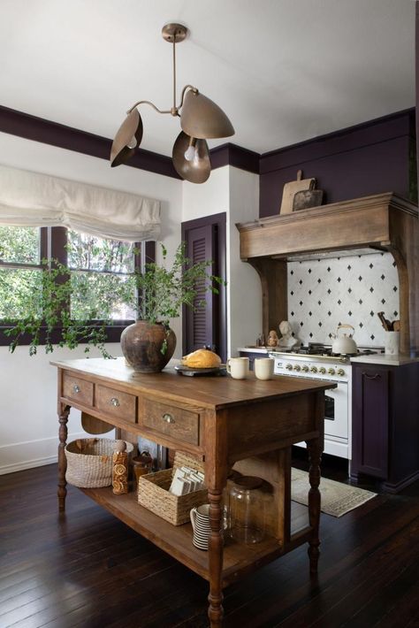 Cottage Kitchen With Apothecary-Style Kitchen Island