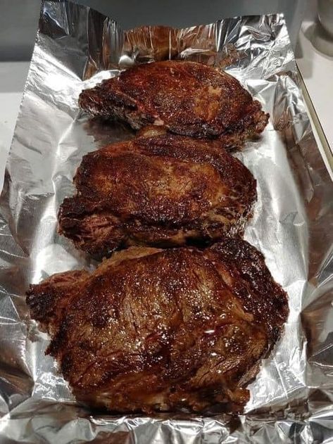 Mama's Old Recipes | Ribeye steak - Don't LOSE this recipe Freezing Veggies, Texas Roadhouse Steak Seasoning, Texas Roadhouse Steak, Season Steak Recipes, Meat Entrees, Cooking Ribeye Steak, Cooking Steak, Ribeye Steak Recipes, Hawaiian Cake